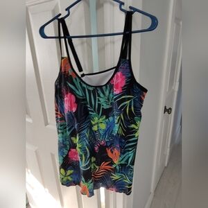 Tankini bathing suit top only ( XL)
